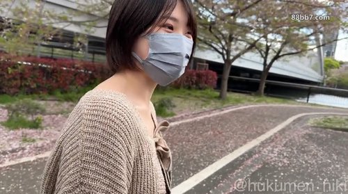 (1)与真正的素人在白天公园进行暴露玩法,迅速进入酒店后连续9次真高潮仍不停歇的性爱 FC2PPV-4680591